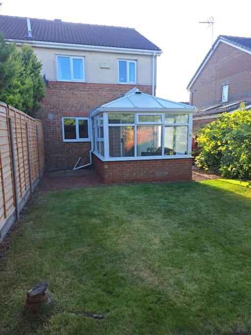 Villa Modern Living In Hull Kingston upon Hull Esterno foto